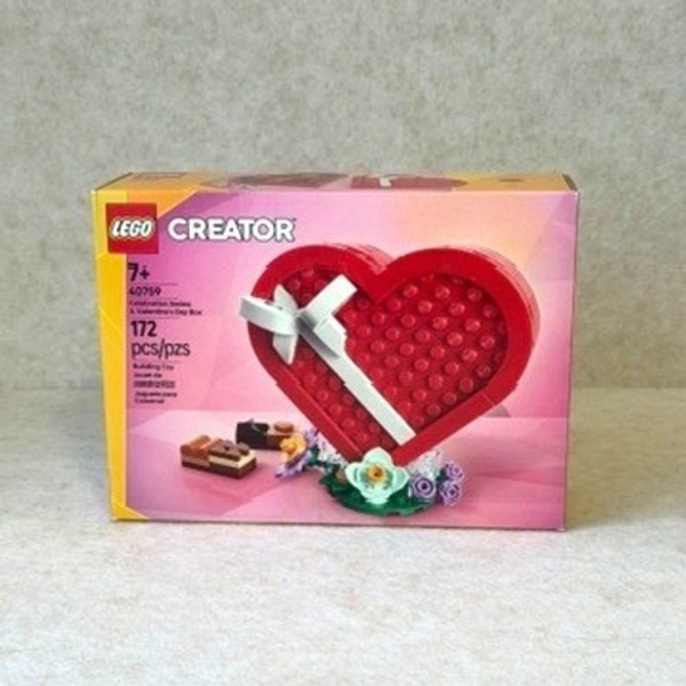 LEGO Creator Valentine's Day Heart Box Set 40759 Building Toy 172 Pcs New